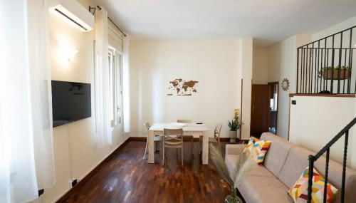 Vesuvius Voyager Haven - Photo 3