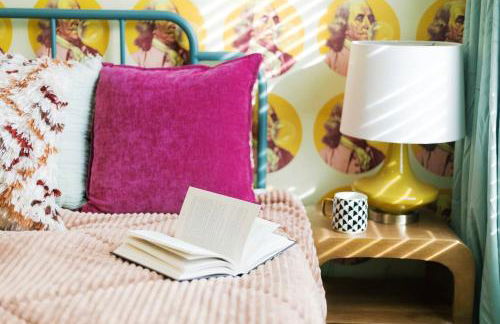 Chic Dog-Friendly 4BR | OWA + Beach + Fenced Yard - Foto 7