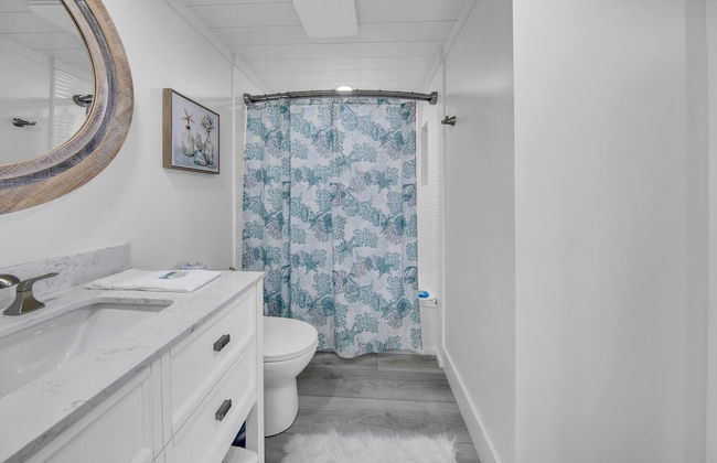 Edgewater Tower 2-407 - Foto 35