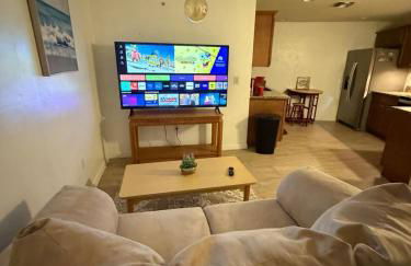 Stylish one bedroom apartment with full kitchen - Foto 29