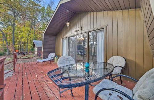 Less Than 3 Mi to Higgins Lake Roscommon Cabin with Deck - Foto 20