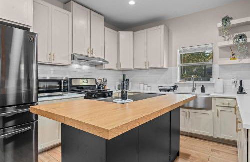 Sleeps 16 - Roof Top - Game Room - Pet Friendly - Foto 22