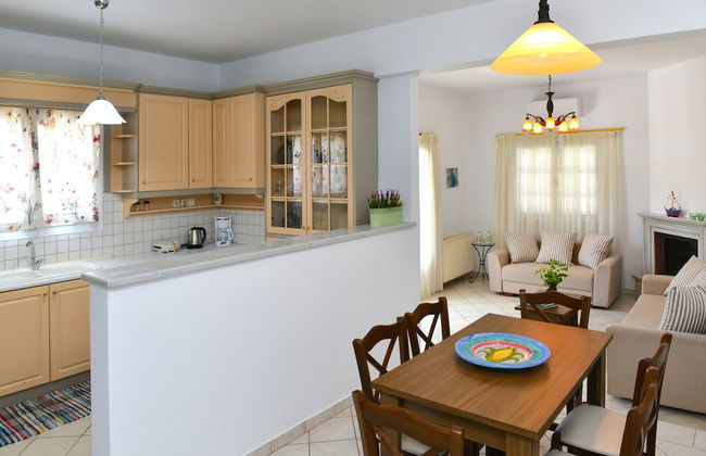 Orestis Suites - Photo 16