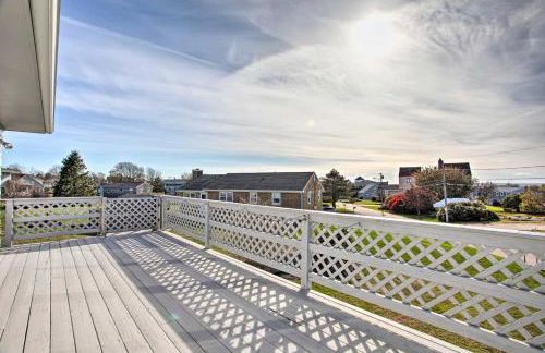 Rhode Island Oceanview Retreat Walk to Shore! - Foto 28