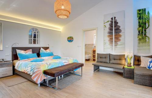 Villa in Novigrad with Pool near Beach - Foto 12