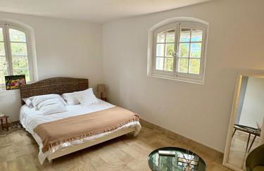 Nouveauté Villa pour 10 Personnes avec Piscine, Pétanque au Coeur des Oliviers de Provence - Foto 18