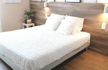 T2 centre ville Antigone Piscine Tennis - Foto 2