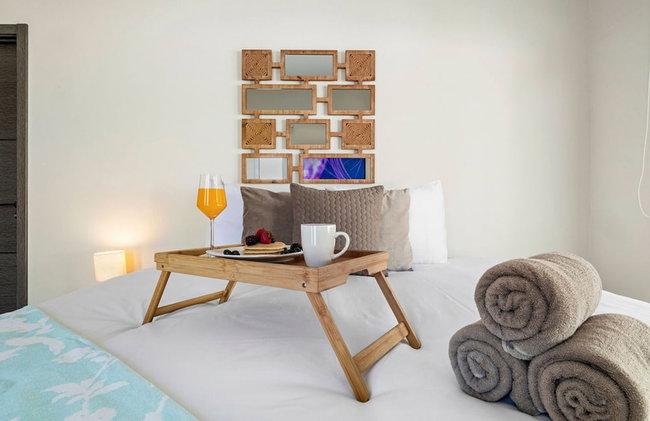 NEW Modern 3BR 3BA Private Pool Centrallylocated - Foto 11