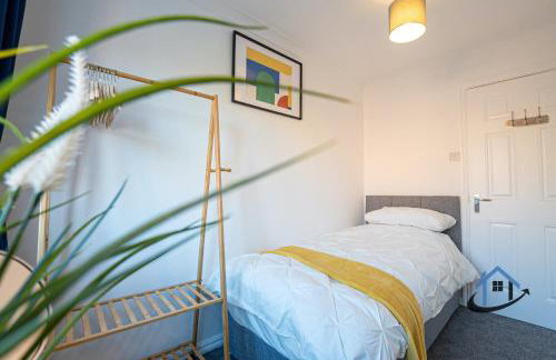 Franklin House 2 bed, king bed, parkingx2, workspace, wi-fi, corporates - Foto 4