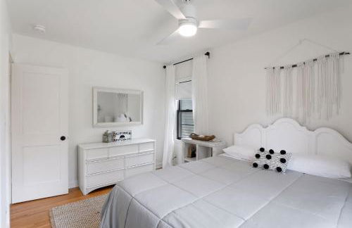 Gorgeous! Modern 3 Bed Home by Lake Mtka & Wayzata - Foto 10