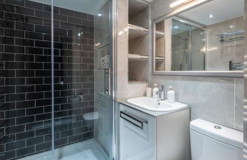 The London House - Entire Villa - Foto 29