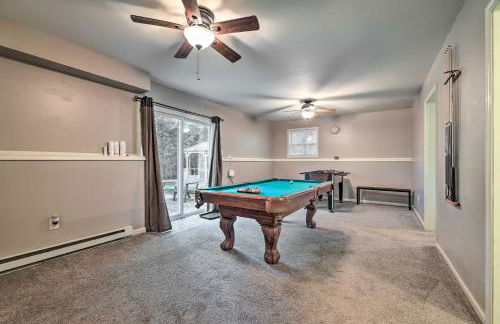 Hot Tub and Yard Stroudsburg Home in Poconos - Foto 11