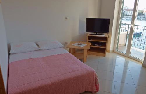 Direct At Sea - Photo 8