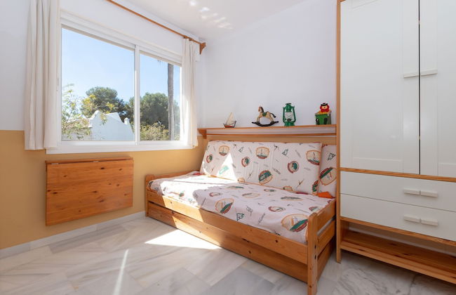 Lunamar in Marbella With 4 Bedrooms and 3 Bathrooms - Foto 21