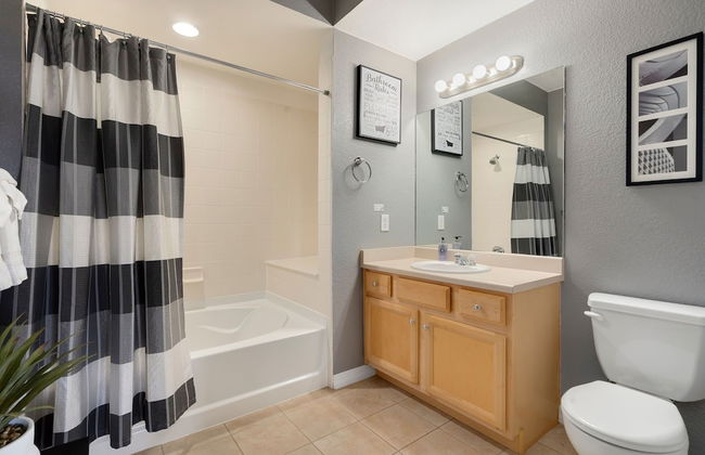 Timberline Retreat King Bed, Fireplace & Pool! - Foto 13