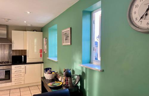 The Orchid-Central Beeston-Private Apartment-SmartTV-Free Wi-Fi-Tram-Parking - Foto 13