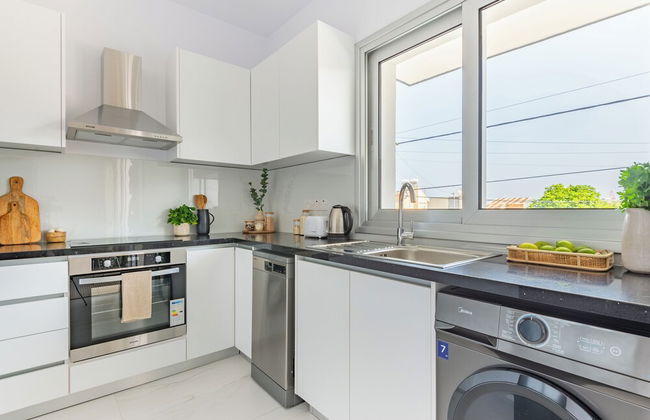 Sanders Cruise - Modern 2-bdr Apt With Balcony - Foto 21