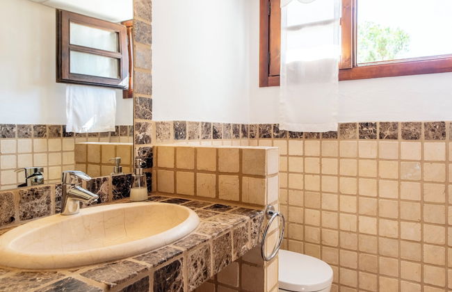 San Josep 6-bed Villa, Sleeps 14, Pool & Sea View - Photo 20