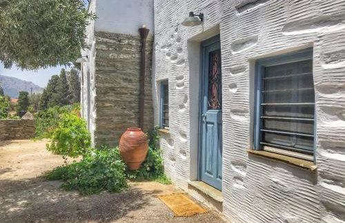 The Walnut Tree - Cycladic Getaway by Explore Andros - Photo 5