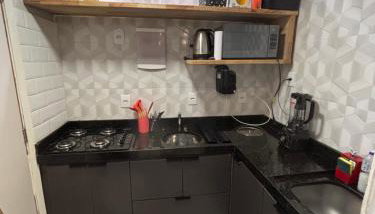 Kit pé na areia - Praia do Gonzaguinha - São Vicente - Wifi, TV e Ar condicionado - Foto 1