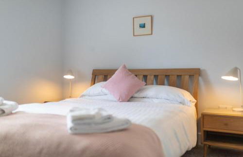 Butterwick - Barn Conversion with a hot tub on a Country Estate - Photo 4