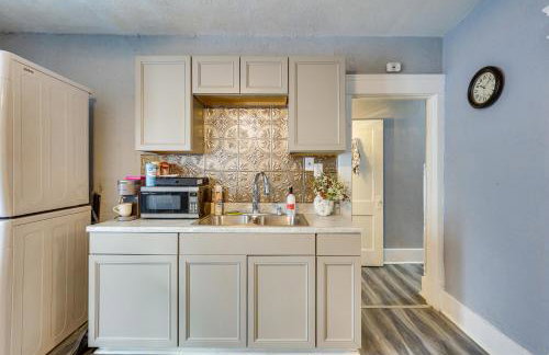 Spacious Condo 4 Mi to Pro Football Hall of Fame! - Foto 9