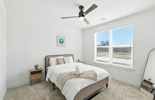 95 Luxury 2B2B Condo DT Fort Worth, Resort Style Pool & Gym, Golf Simulator, 7M to Dickies Stadium, 15M to AT&T stadium - Foto 21