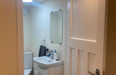 Newly Built Private Ensuite Room - Foto 16