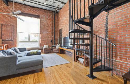 Industrial Modern Loft in Downtown Lafayette - Foto 3