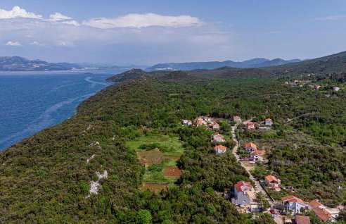 2 Bedroom Stunning Apartment In Osobljava - Foto 10