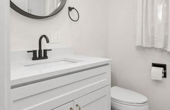 Beautiful 3 story villa with room for 17 people - outdoor POOL and indoor SAUNA - Foto 41