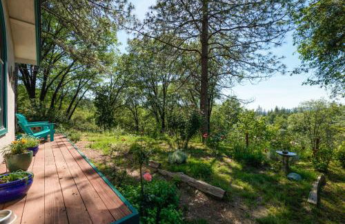 On 10 Acres! Serene Nevada City Retreat w/ Hot Tub - Foto 30