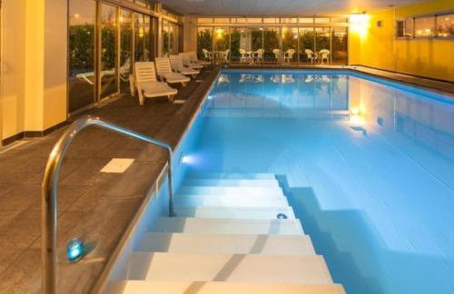 Studio Toulouse Aéroport - Piscine Sauna Fitness - Foto 2