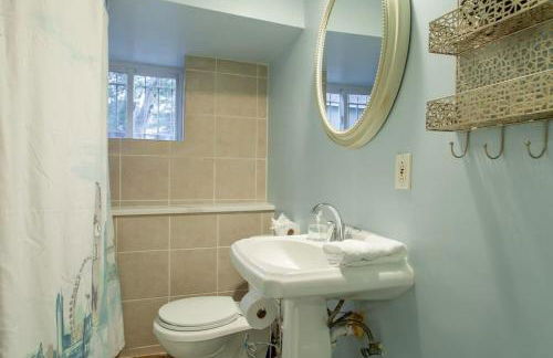 Delightful 1-BR Accommodations Nearby METRO - Foto 13