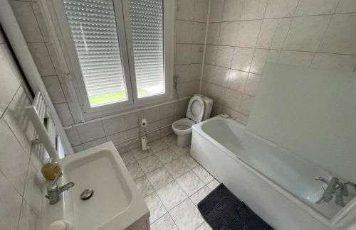 Best holliday Home for family newly renovated - Foto 36