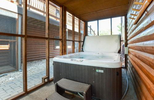 Luxury Lakefront Chalet Resort 2 Pools FREE Amenities Dock Kayaks Waterslide - Foto 29