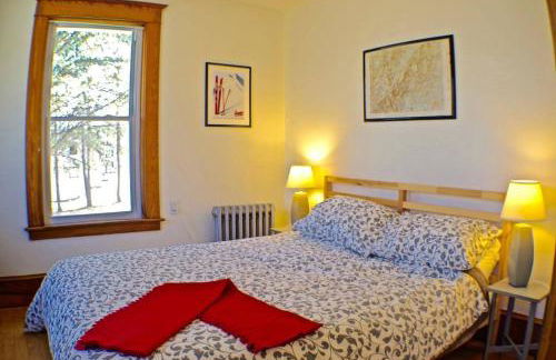 The Craftsman Farmhouse with Modern Flair - Photo 17