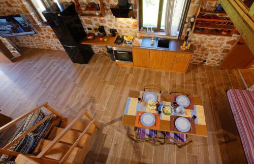 Seafront Villa Kallia & George, By IdealStay Experience - Foto 22