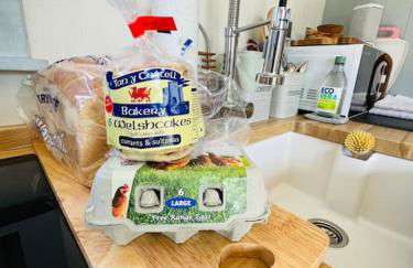 The Hut@Trefechan Wen - Coastal Coziness! - Photo 7