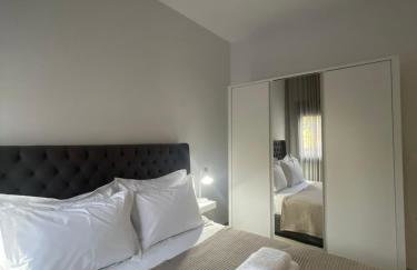 Sofia's House - Photo 35