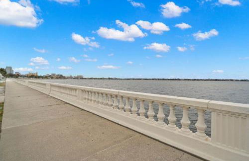 The Adaline #3 - Upscale Hyde Park Apt, First Floor - Foto 37