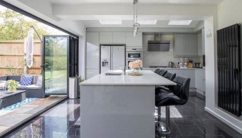 Gorgeous Family Home Near River Thames-Old Windsor - Pass the Keys - Foto 3, Other