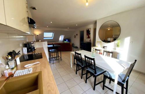 STRG Center at 10 min-Christmas market and 10min EU Parliament-WiFi-TV - Foto 15