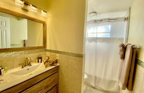 Deluxe waterfront one bedroom apartment with Miami Skyline view, free parking 5 mins drive to Miami Beach - Foto 27