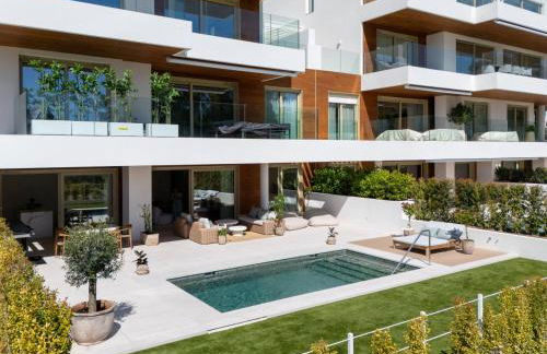 Benalus 4-Bedroom Duplex in Golden Mile - Foto 3