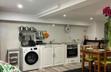 Casinha Rés do Chão na Nazaré com Quintal e Barbecue - Photo 9