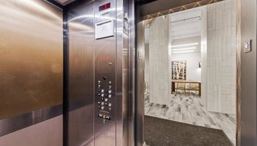 Downtown Free Parking Garage - 5 min walk OTR - Foto 3