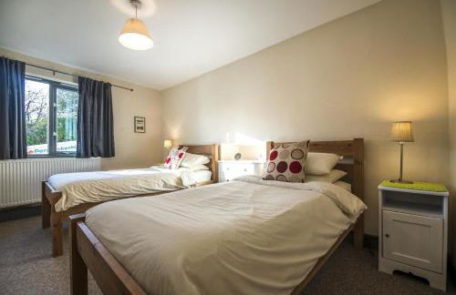 Rock Cottage - 3 Bedroom Holiday Home - Fishguard - Photo 20