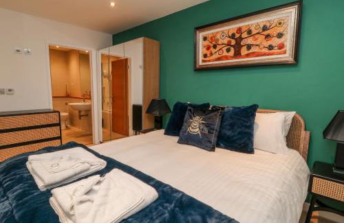 A Stone's Throw - Foto 13