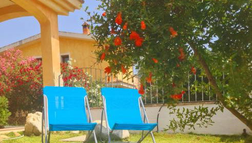 CASA PIUMA Castiadas - casa vacanza Costa Rei - Villasimius - Foto 1, Garden, sunbed, Garden view